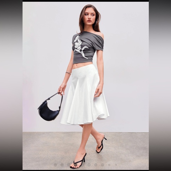 Floral Print Women's Top - Black - Picture 4 of 10